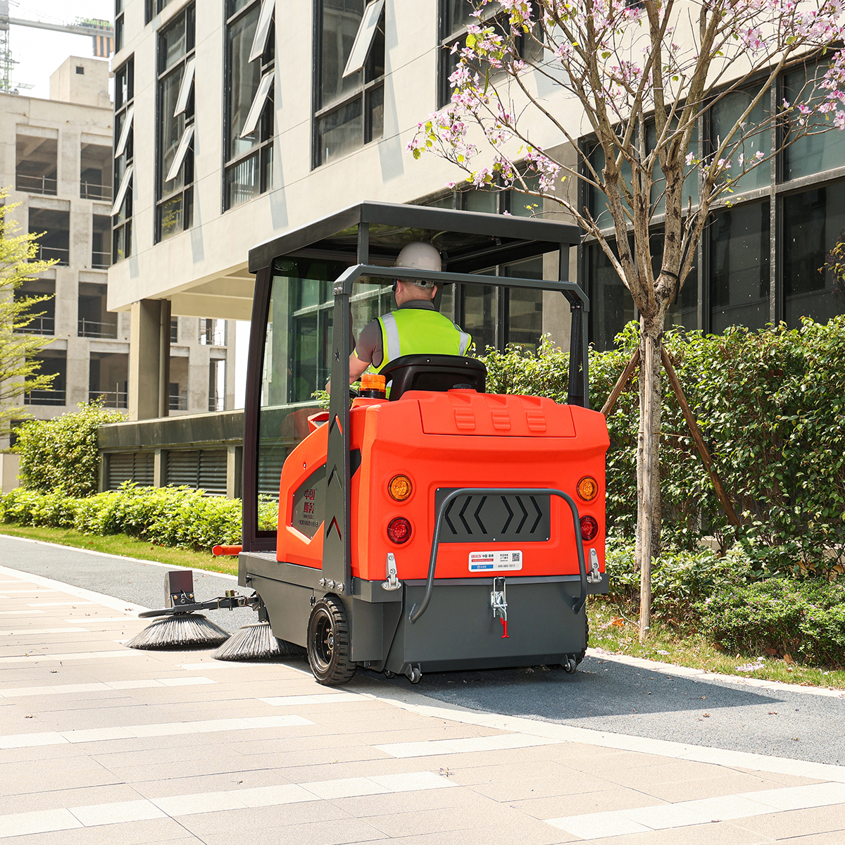 Ride-On Floor Sweeper A600