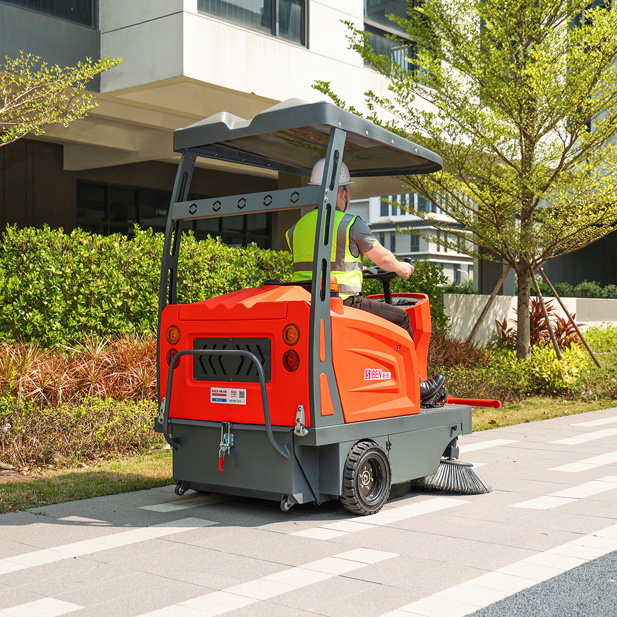 Ride-On Floor Sweeper A400 