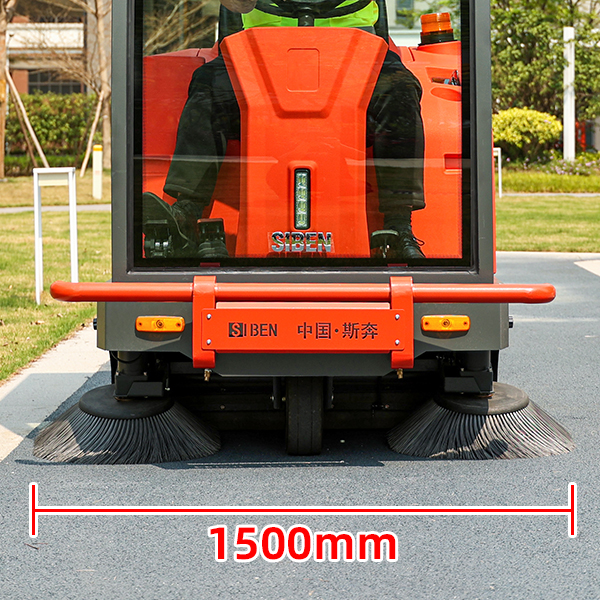 1500mm sweeping width, 450mm diameter dual side brush