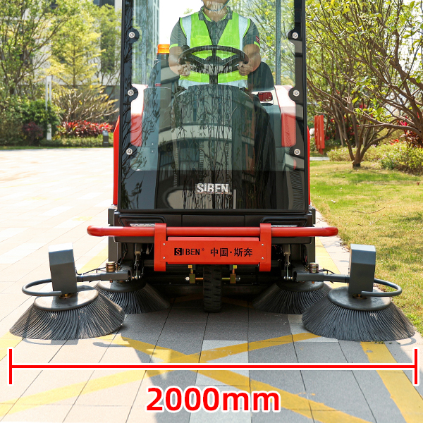 2000mm sweeping width, 450mm diameter dual side brush