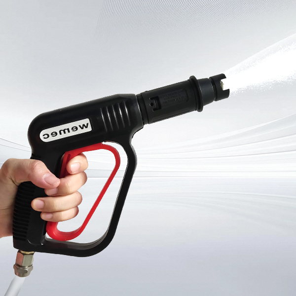 Standard with high-pressure cleaning gun