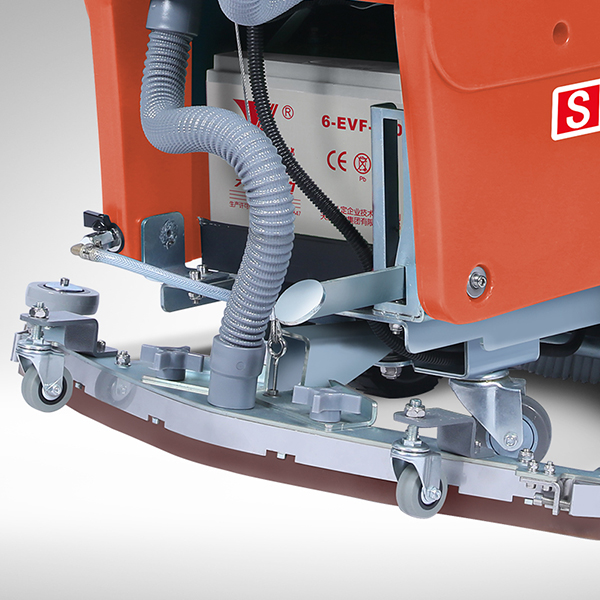 One-time die-cast all-aluminum squeegee head, corrosion-resistant, non-deforming, more durable